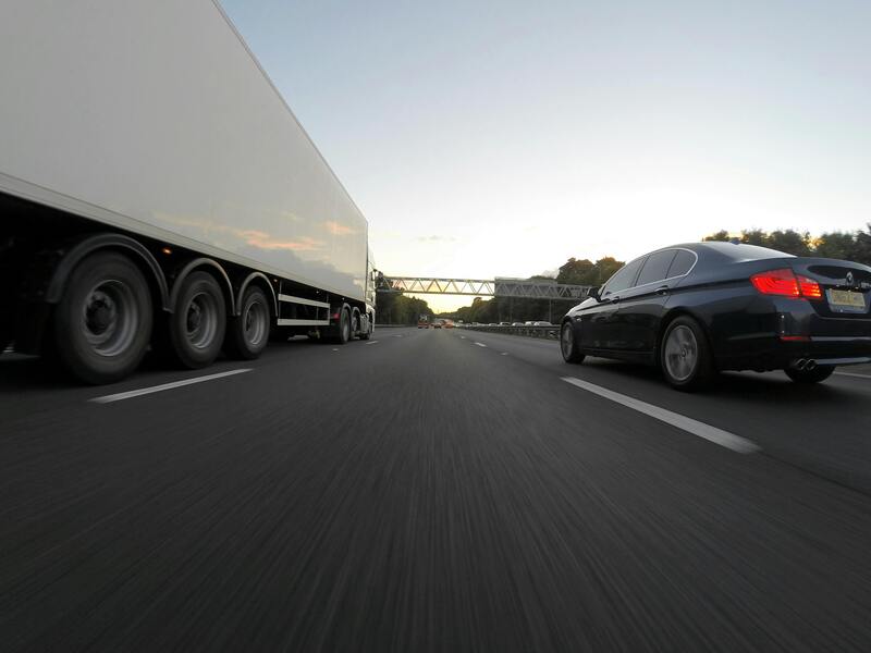How to Choose the Best Backup Camera for Commercial and Fleet Vehicles