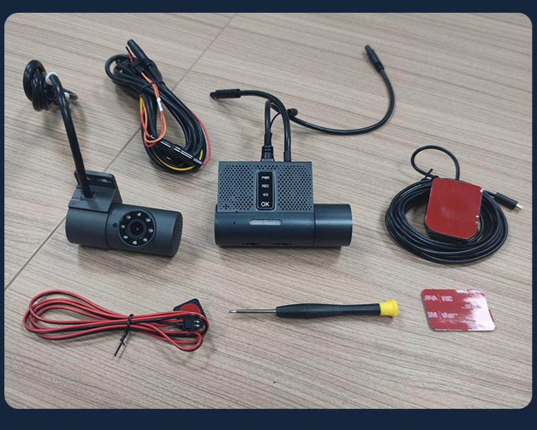 Mini HD Dual-Lens Dashcam Details 2